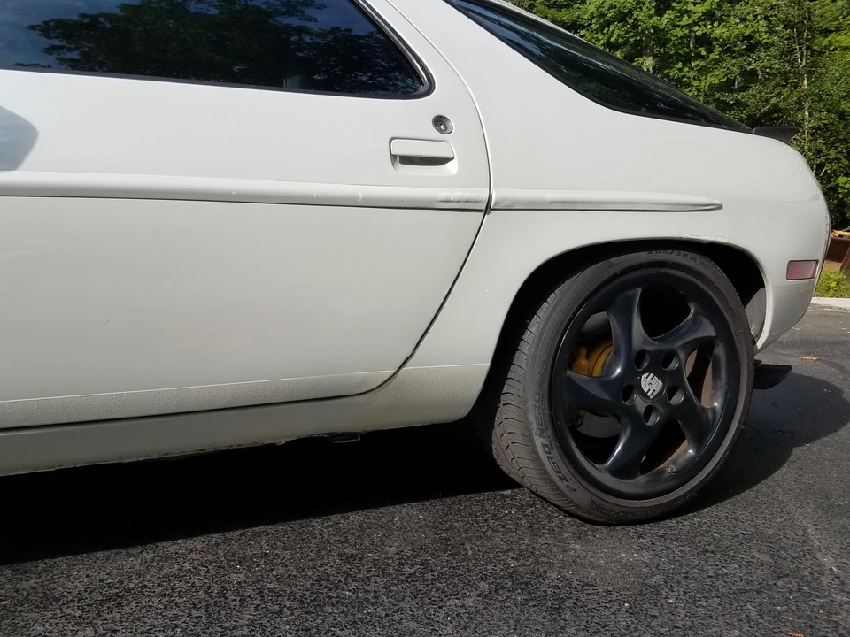 1986 Porsche 928 S - Image 25 of 31