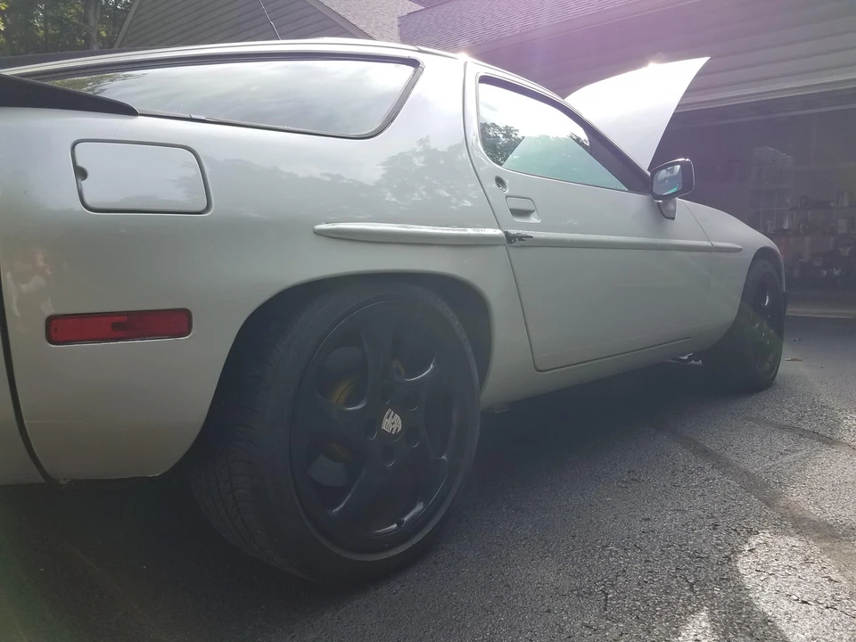 1986 Porsche 928 S - Image 30 of 31