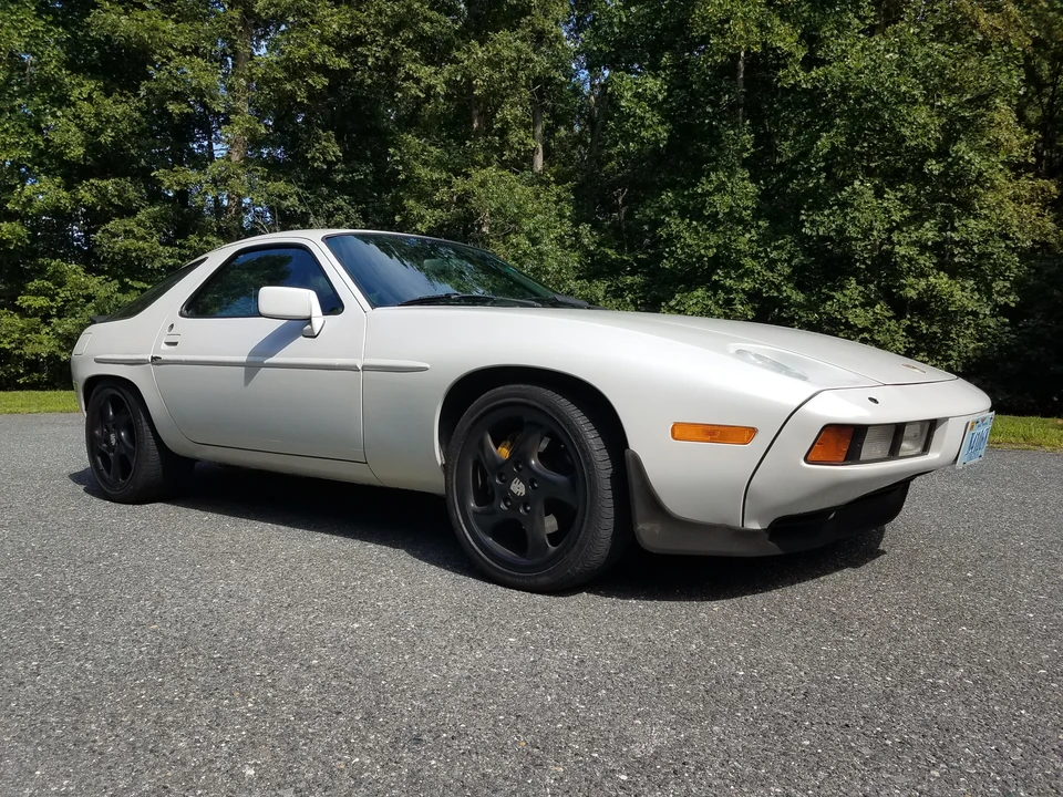 1986 Porsche 928 S - Image 17 of 31