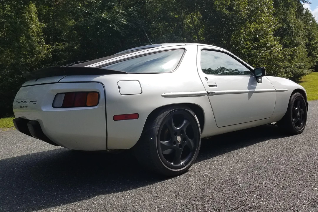 1986 Porsche 928 S - Image 4 of 31