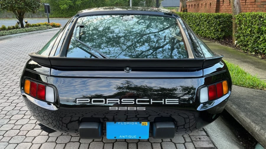1986 Porsche 928 S - Image 7 of 21
