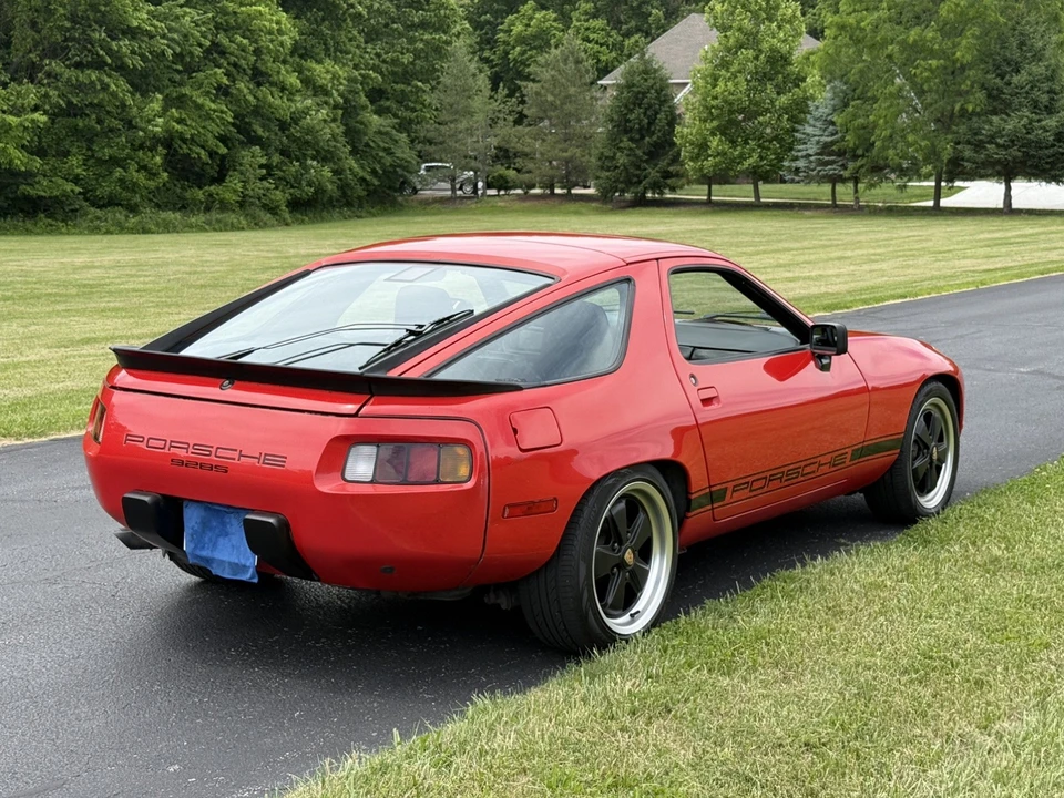 1986 Porsche 928 S - Image 24 of 31