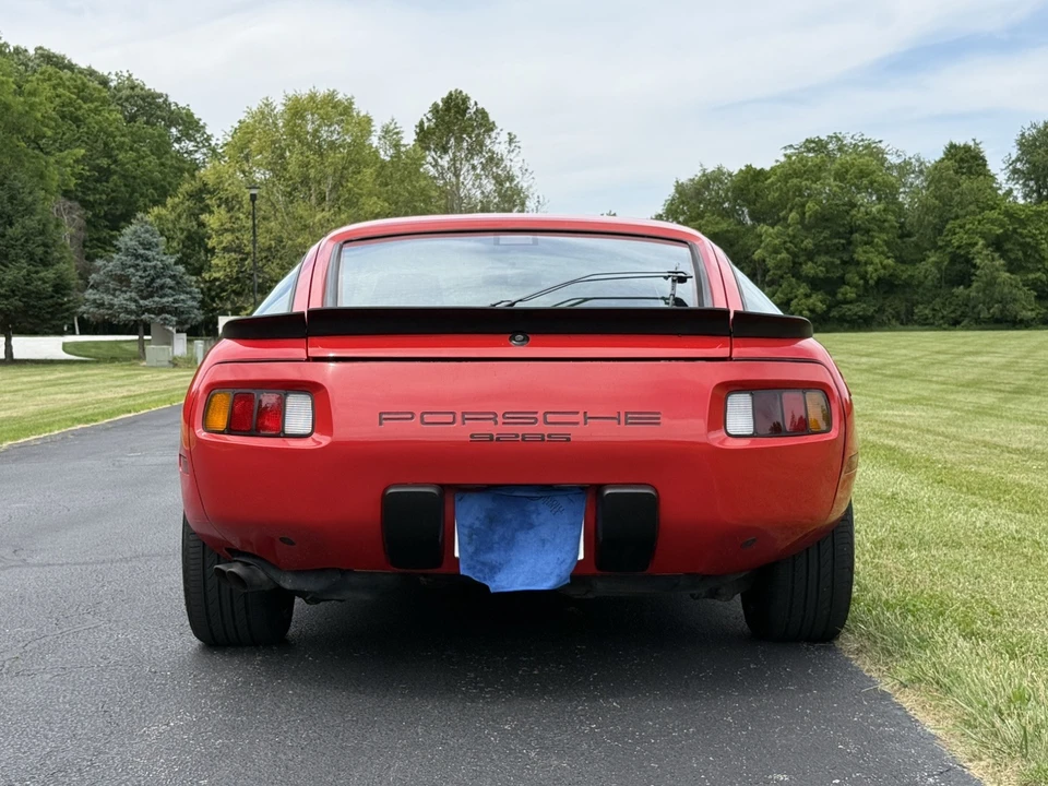 1986 Porsche 928 S - Image 18 of 31