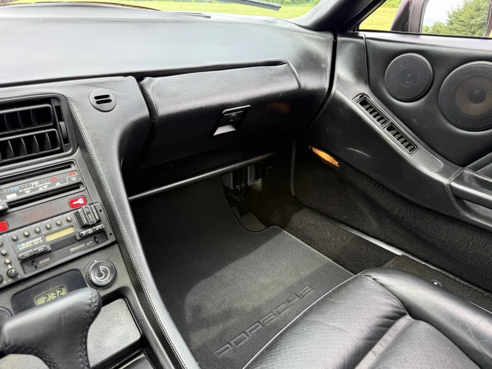 1986 Porsche 928 S - Image 29 of 31