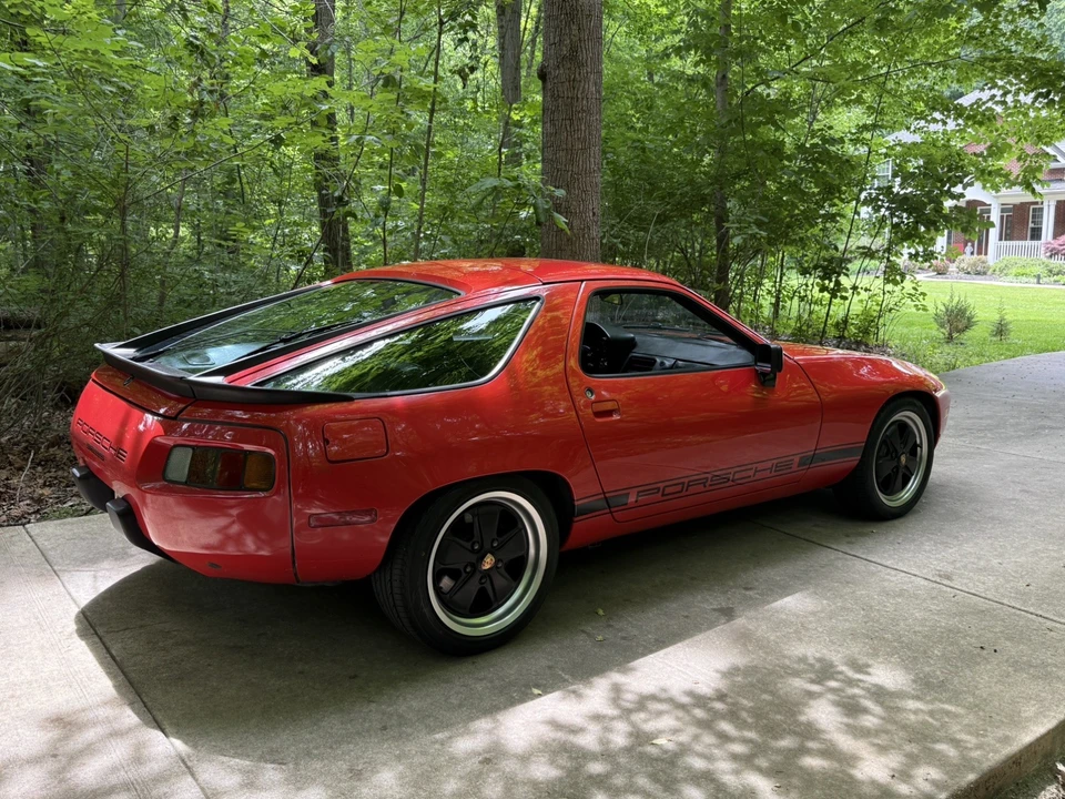 1986 Porsche 928 S - Image 28 of 31