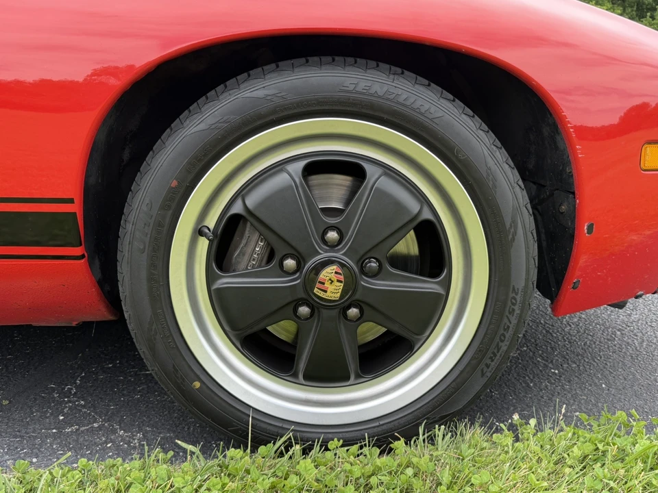 1986 Porsche 928 S - Image 5 of 31