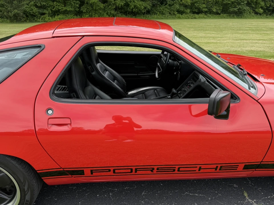 1986 Porsche 928 S - Image 11 of 31