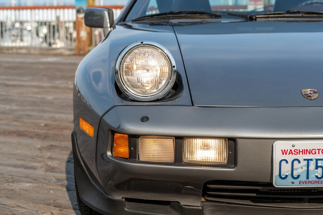 1986 Porsche 928 S - Image 11 of 31
