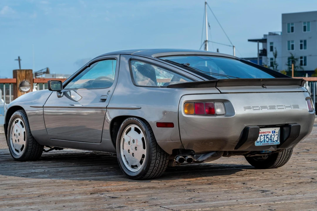 1986 Porsche 928 S - Image 4 of 31