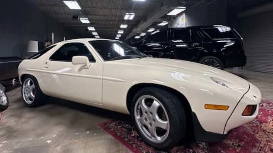 1986 Porsche 928 S - Image 6 of 10
