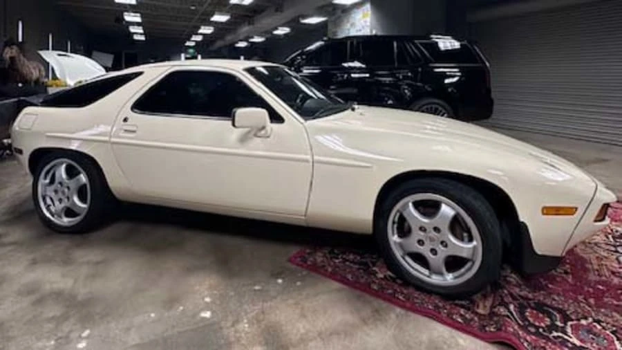 1986 Porsche 928 S - Image 2 of 10