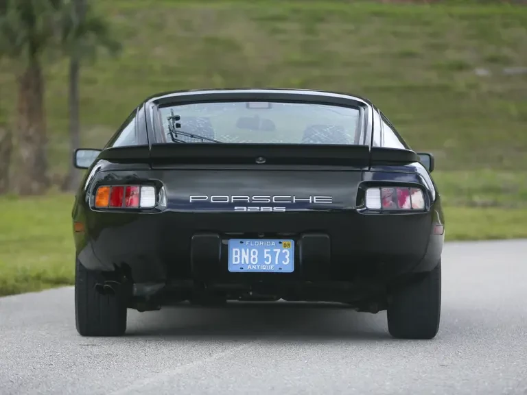 1986 Porsche 928 S - Image 8 of 31