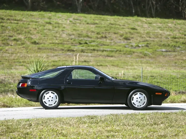 1986 Porsche 928 S - Image 5 of 31