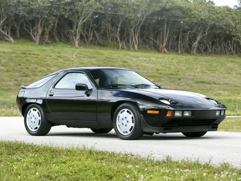 1986 Porsche 928 S - Image 2 of 31