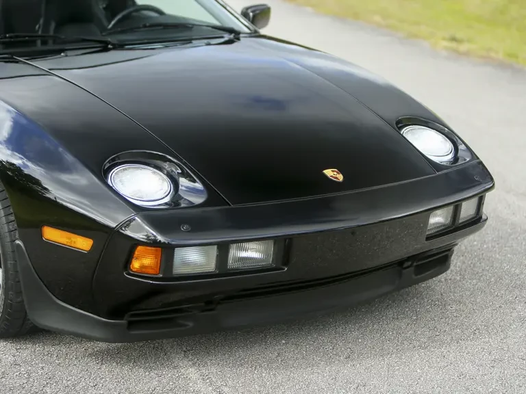 1986 Porsche 928 S - Image 14 of 31