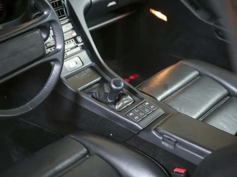 1986 Porsche 928 S - Image 11 of 31