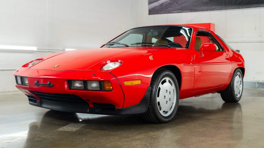 1986 Porsche 928 S - Image 17 of 31