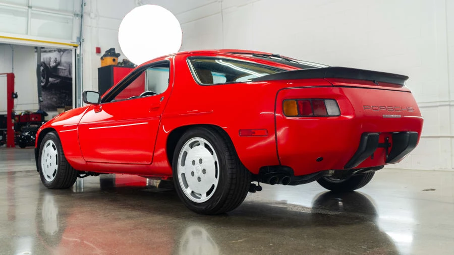 1986 Porsche 928 S - Image 21 of 31