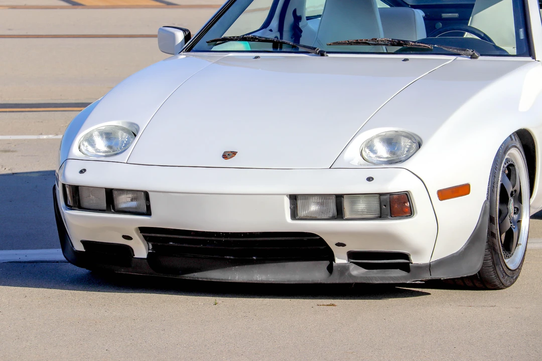 1986 Porsche 928 S - Image 29 of 31