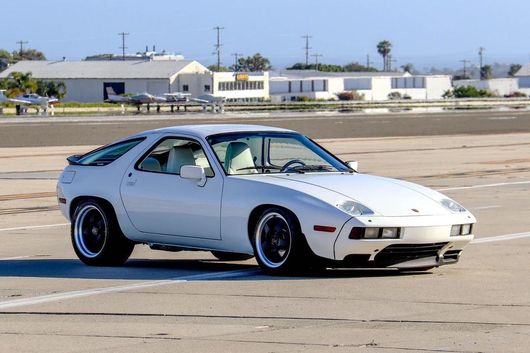 1986 Porsche 928 S - Image 21 of 31