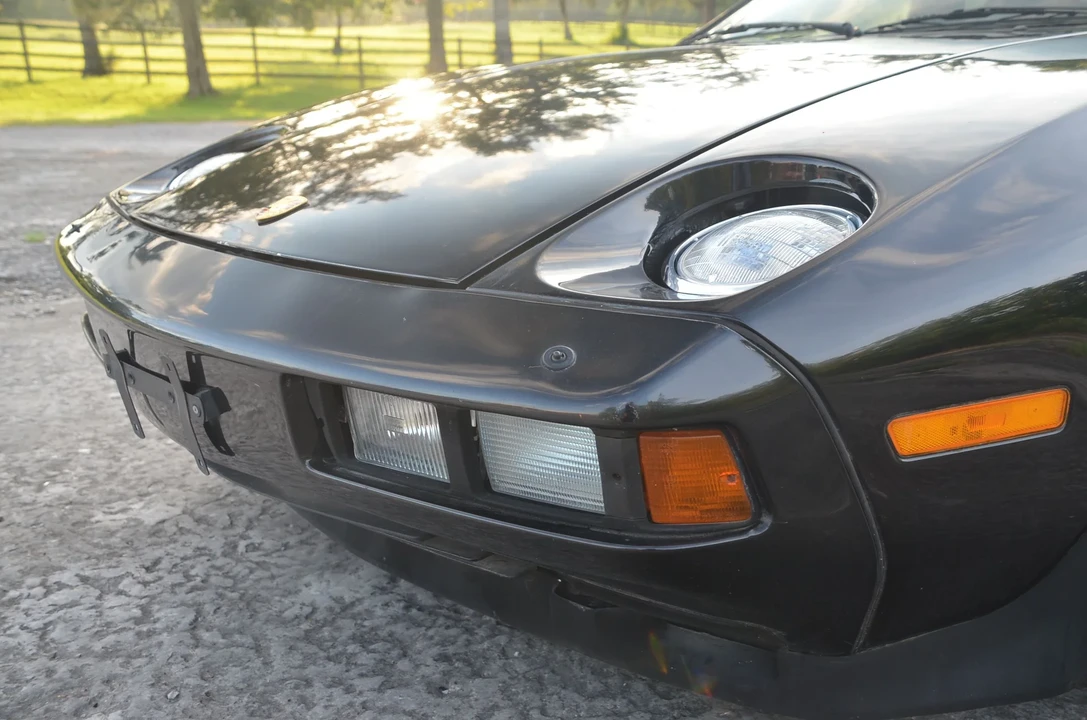 1986 Porsche 928 S - Image 27 of 31