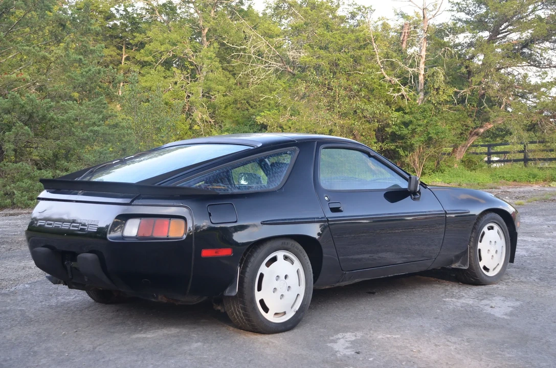 1986 Porsche 928 S - Image 4 of 31