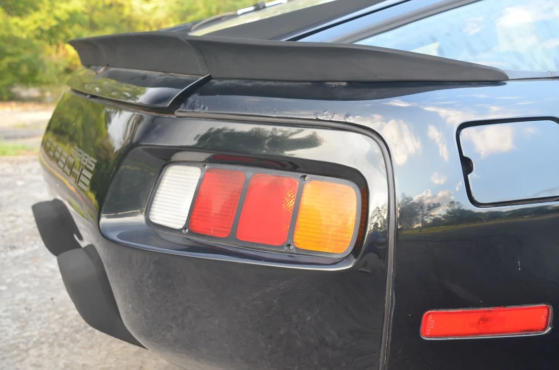 1986 Porsche 928 S - Image 26 of 31