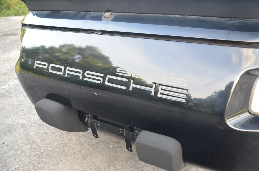 1986 Porsche 928 S - Image 24 of 31