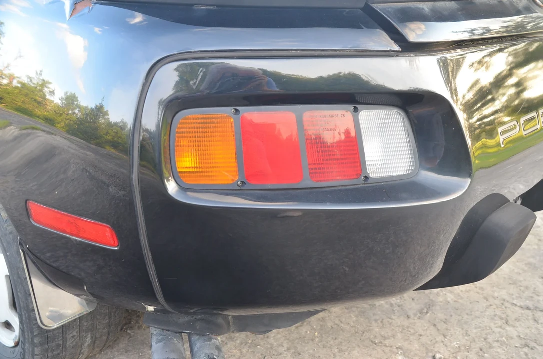 1986 Porsche 928 S - Image 25 of 31