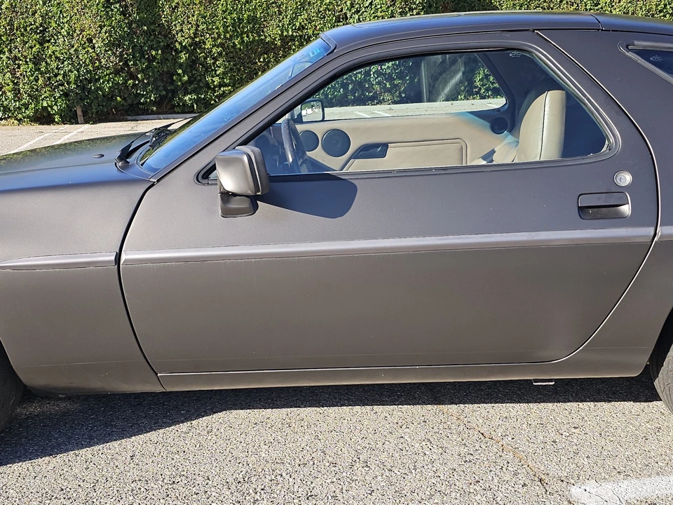 1986 Porsche 928 S - Image 11 of 21