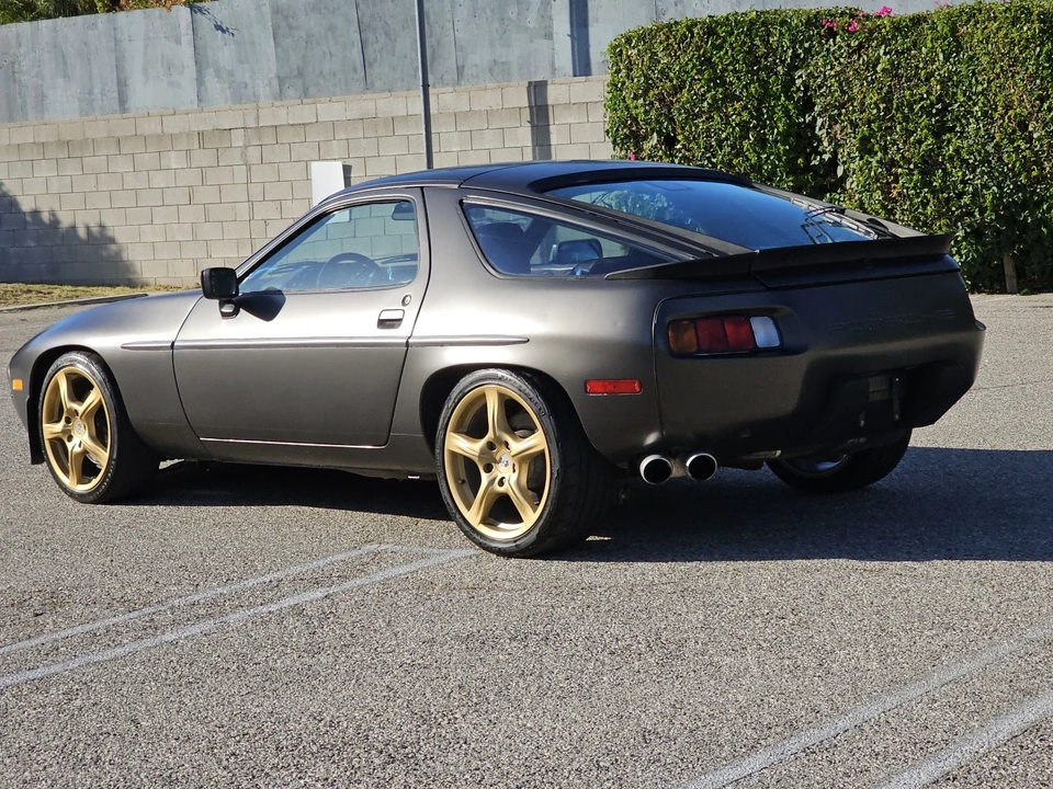 1986 Porsche 928 S - Image 5 of 21