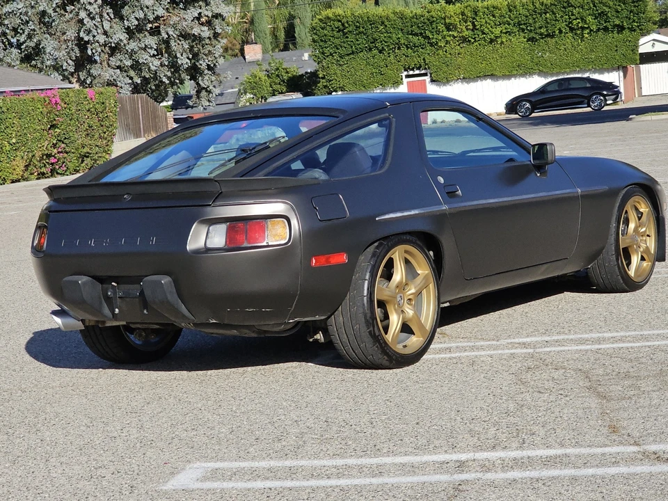 1986 Porsche 928 S - Image 19 of 21