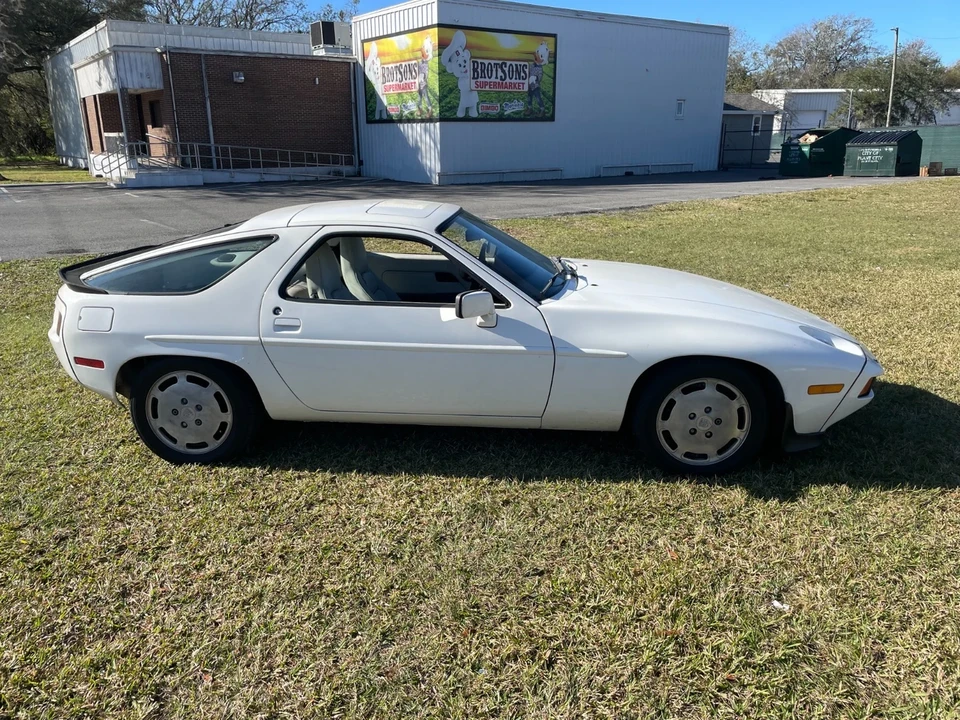 1986 Porsche 928 S - Image 3 of 10