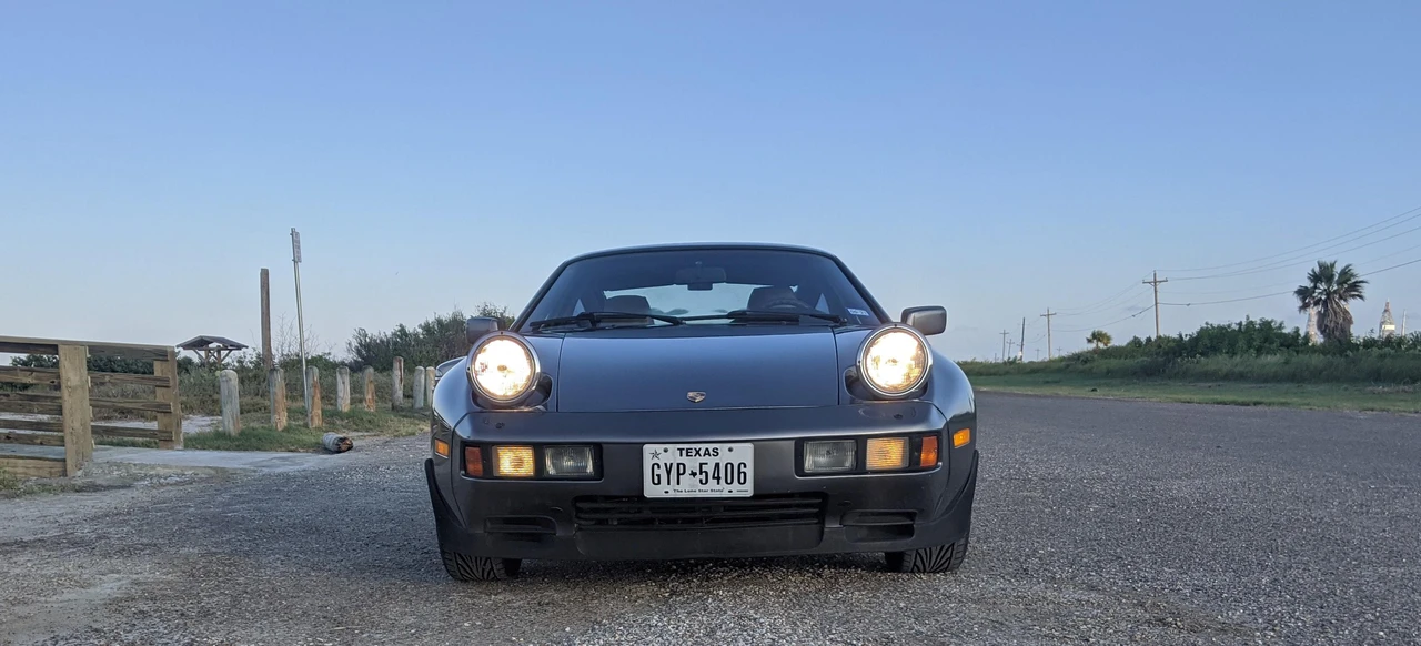 1986 Porsche 928 S - Image 3 of 31