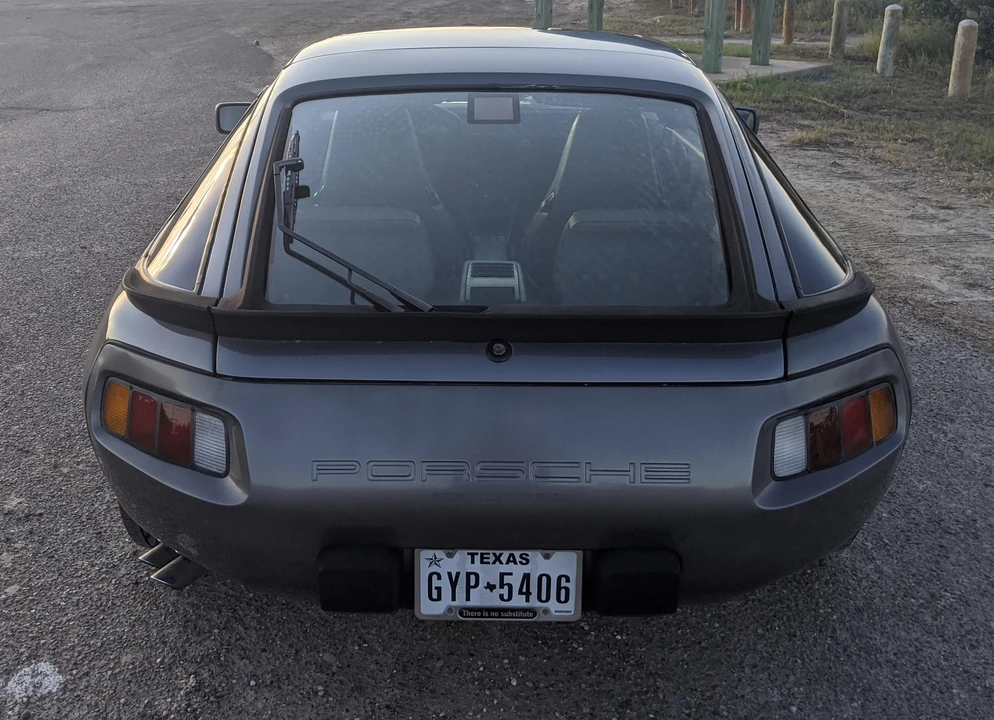 1986 Porsche 928 S - Image 6 of 31
