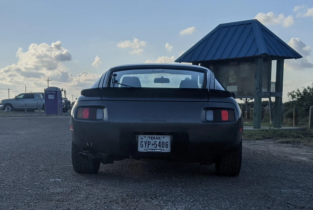 1986 Porsche 928 S - Image 11 of 31