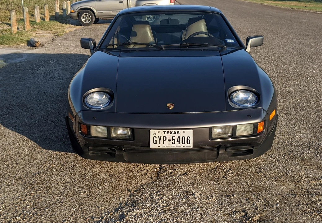 1986 Porsche 928 S - Image 8 of 31