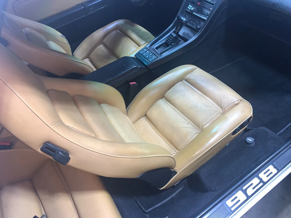 1986 Porsche 928 S - Image 16 of 31