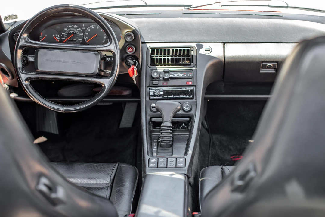 1986 Porsche 928 S - Image 26 of 31