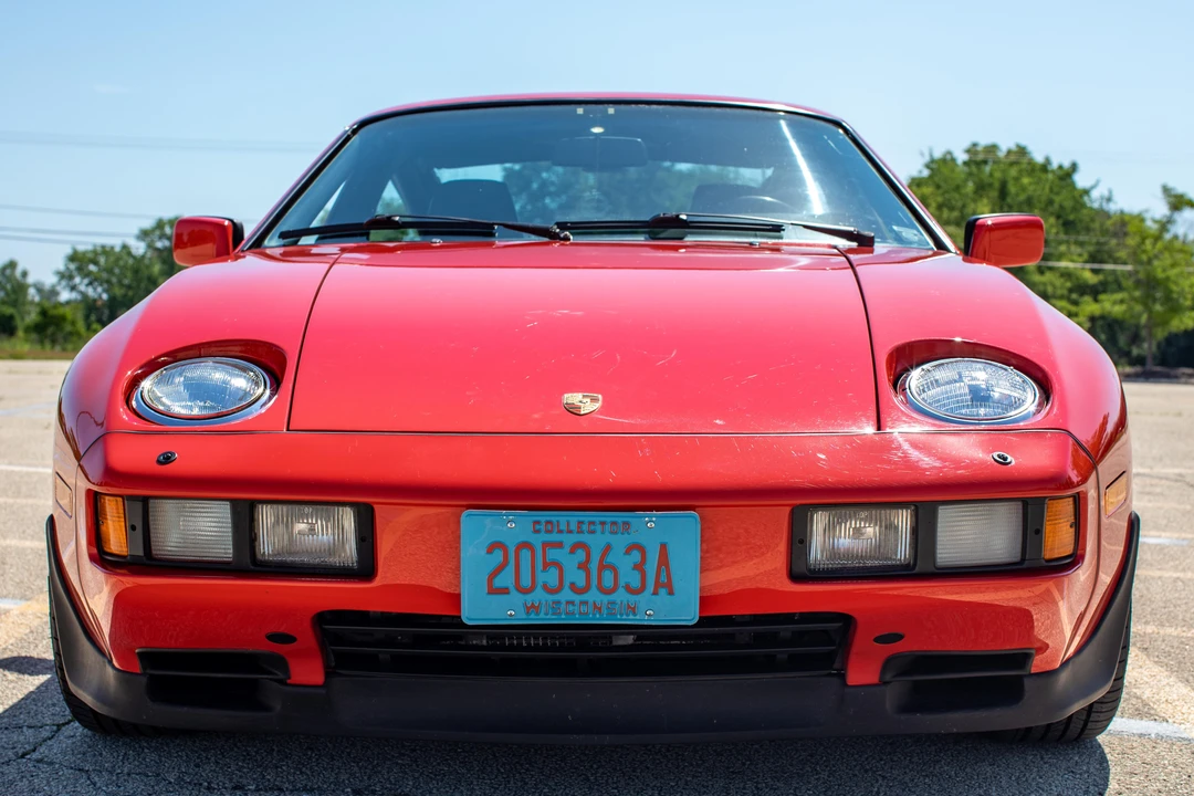 1986 Porsche 928 S - Image 2 of 31