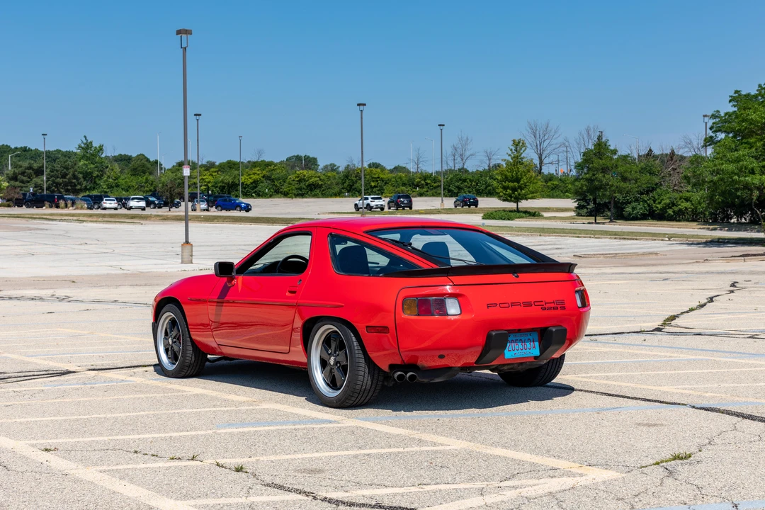 1986 Porsche 928 S - Image 10 of 31
