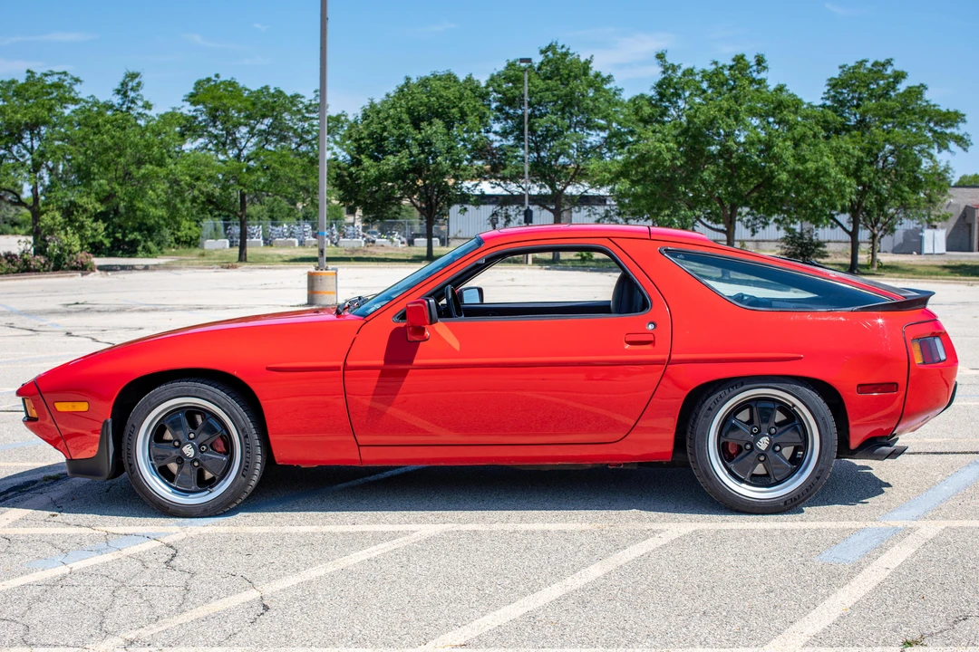 1986 Porsche 928 S - Image 3 of 27