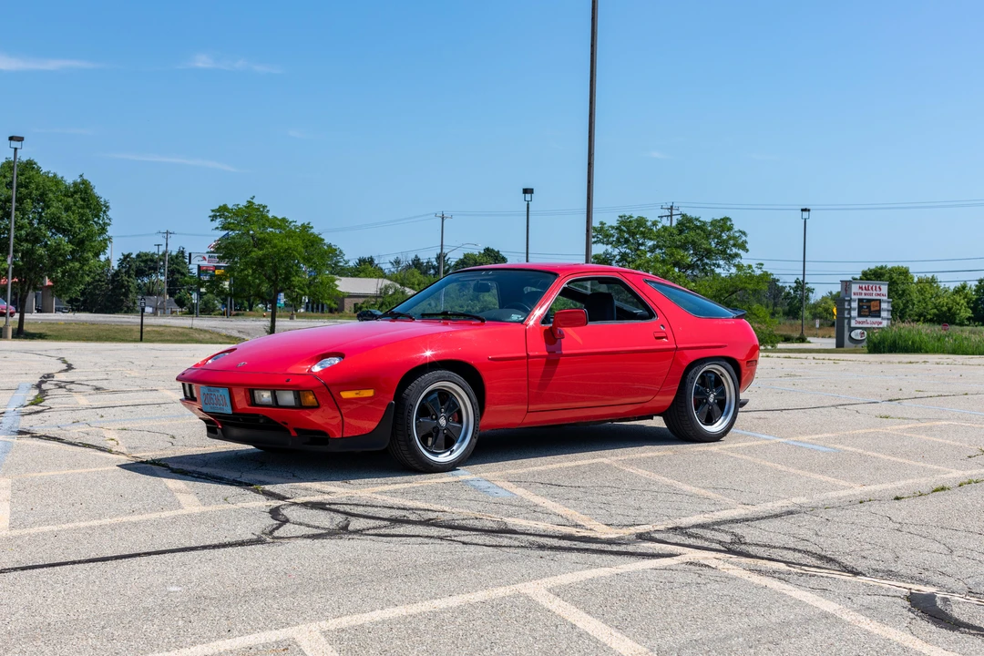 1986 Porsche 928 S - Image 7 of 27