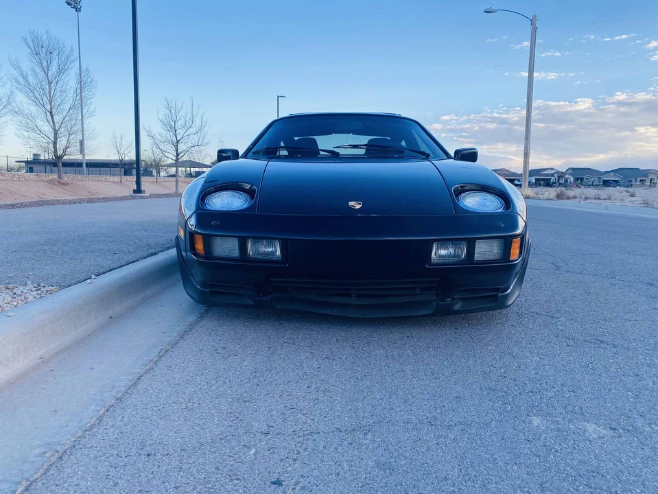 1986 Porsche 928 S - Image 2 of 31