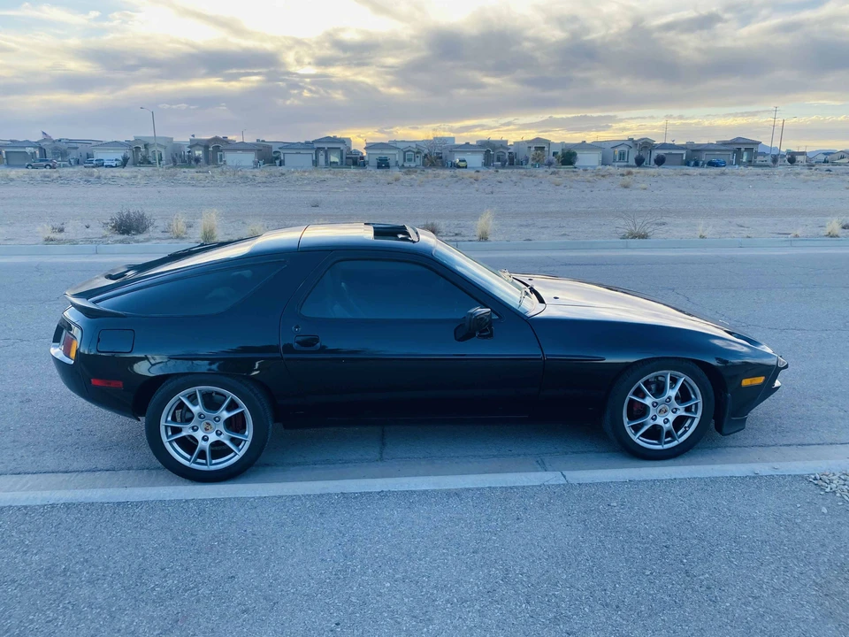 1986 Porsche 928 S - Image 10 of 31