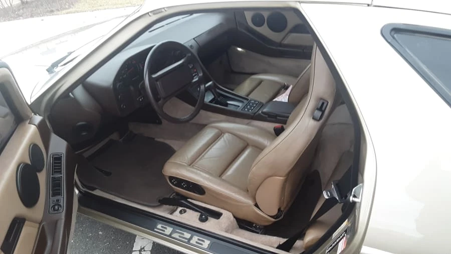 1986 Porsche 928 S - Image 7 of 11