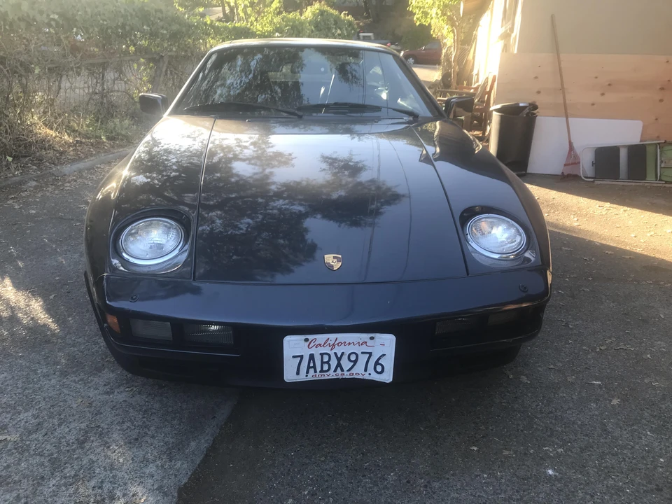 1986 Porsche 928 S - Image 2 of 31