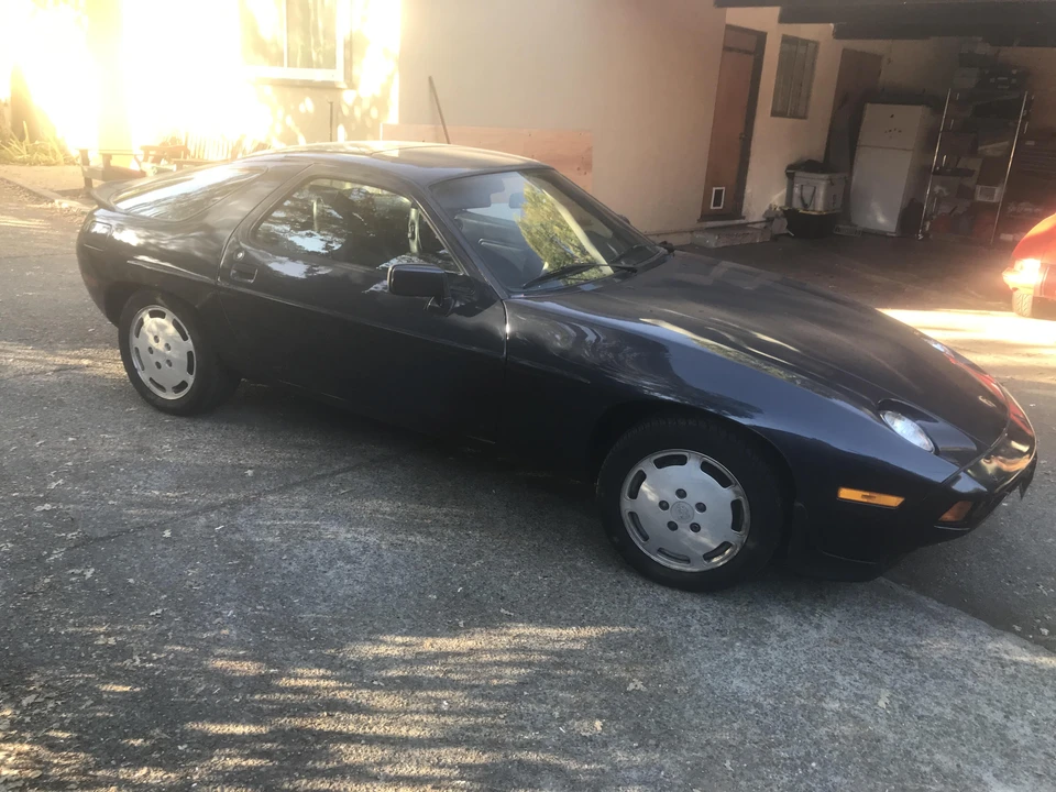 1986 Porsche 928 S - Image 9 of 31