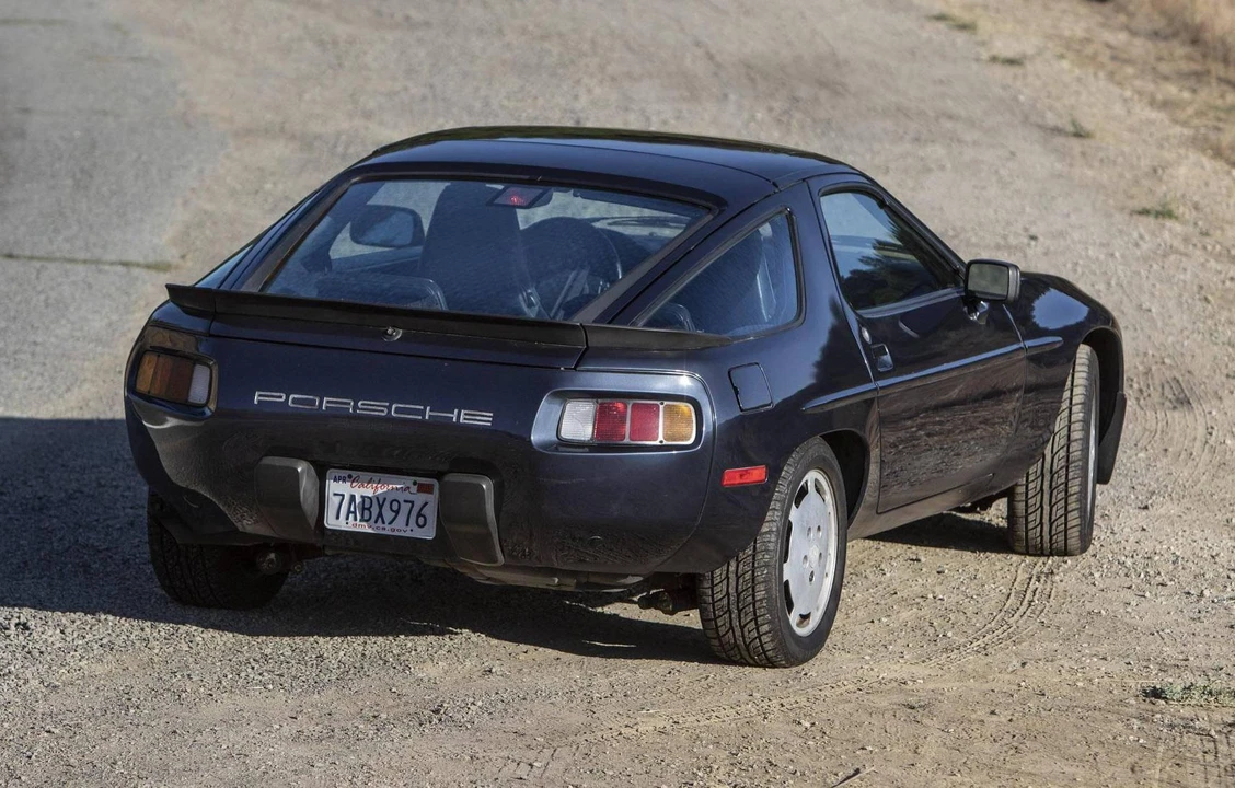 1986 Porsche 928 S - Image 5 of 31