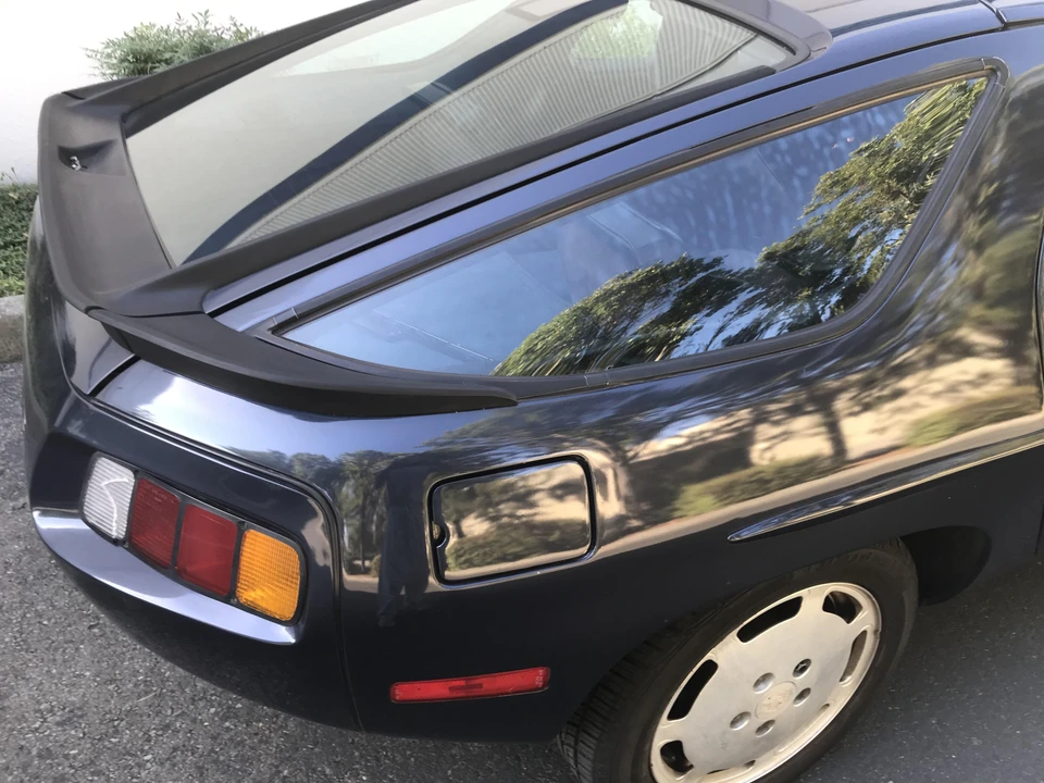 1986 Porsche 928 S - Image 13 of 31